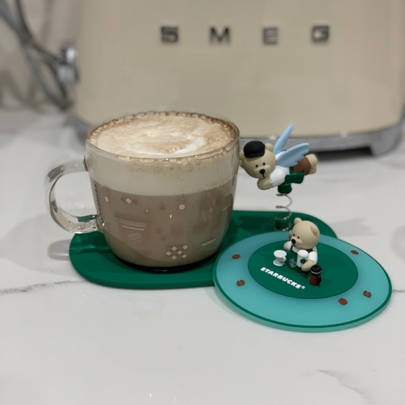 Meet your Posher, Veronica - Picture 1 of 1